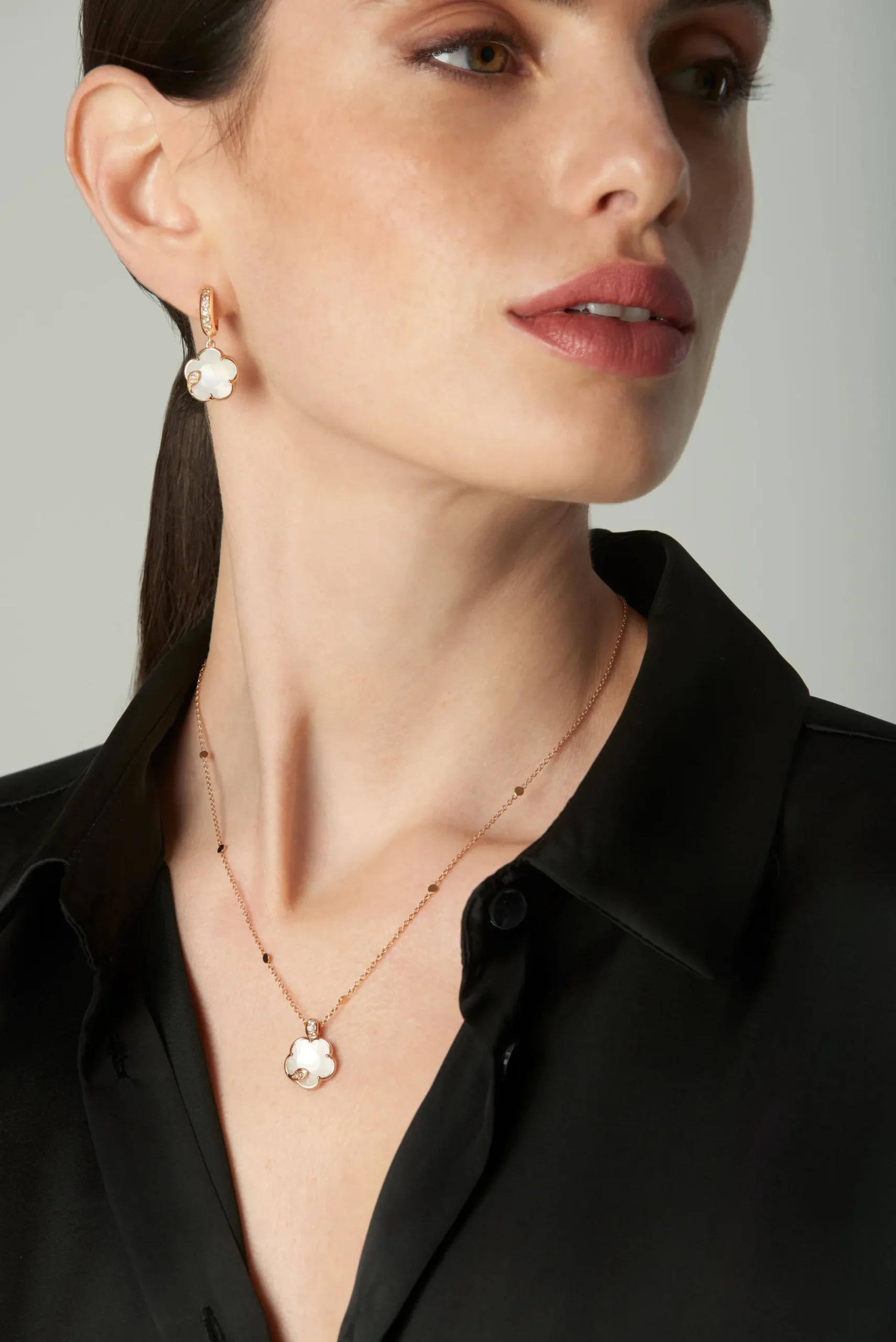 Pasquale Bruni PETIT JOLI LUNAIRE NECKLACE- Moonstone|Rose Gold